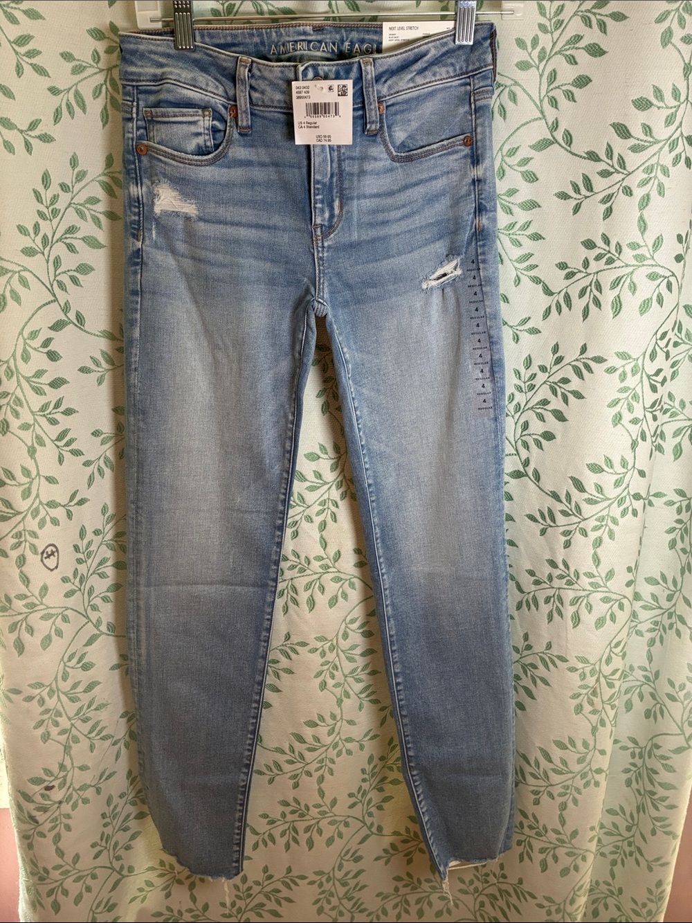 American Eagle Outfitters Light Blue Skinny Jeans with Distressing